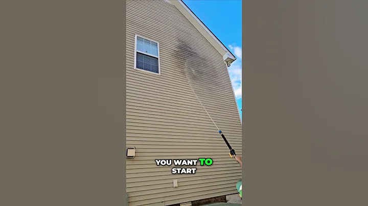 Soft Washing a House: Complete Guide in 20 Seconds
