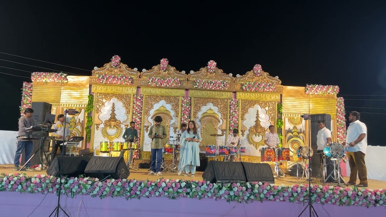 Solo Garba Intro Performance | Royal Wedding Vibes | Punam Beats🎶