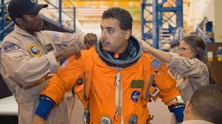 Jose Hernandez, recipient 2016 National Hispanic Hero Award