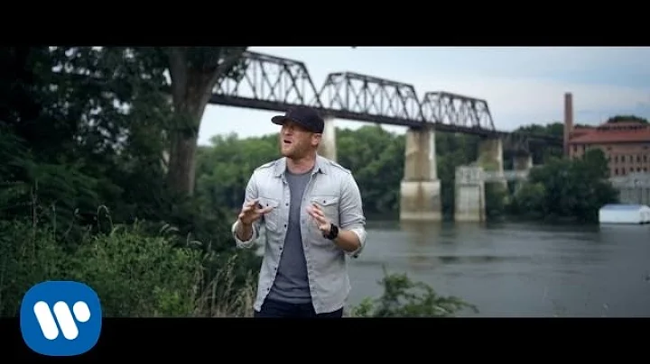 Cole Swindell - Middle Of A Memory (Official Music...