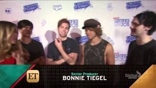 5 Seconds Of Summerluke Hemmings Interview On Selena Gomez & Et - Teen Choice Awards 2015 New