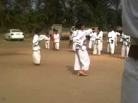 Karate Kata 1 - YouTube