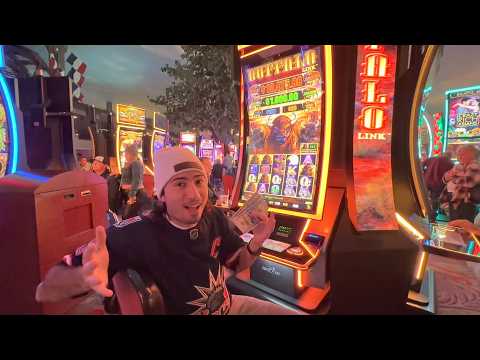 A Full Hour Chasing BIG Buffalo Link Wins In Vegas!!