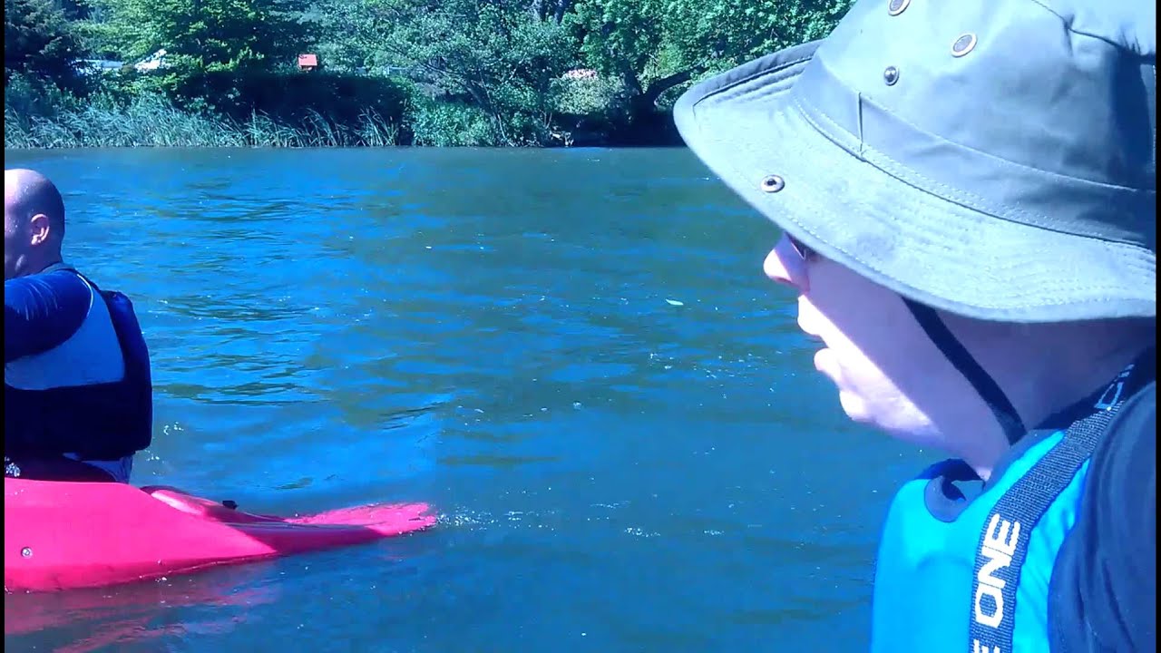 Canoeing and kayaking on the Thames YouTube
