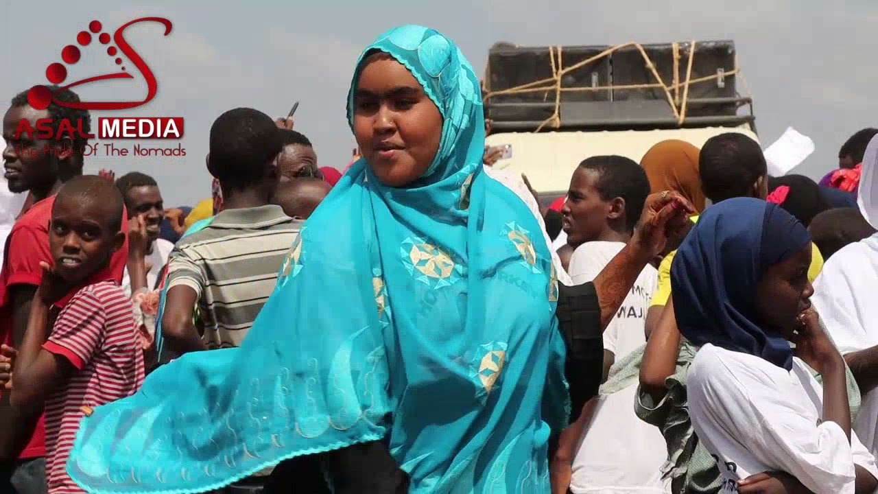 Prof.Eymo oo u sharaxan kursiga woqooyiga ayaa si heer sare loogu soo dhaweeyay Degmada Buna.
