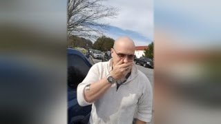 Heartwarming Moment A Man Sees Color for the First Time in Over 20 Years