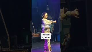 Niken joget jaranan🤣#nikensalindriterbaru #mayangkara #sindenviral #shortsvideo