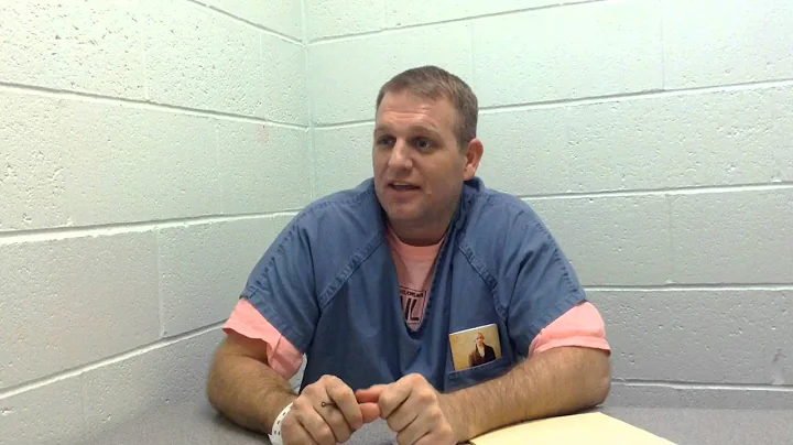 Ammon Bundy talks about the night Robert 'LaVoy' F...