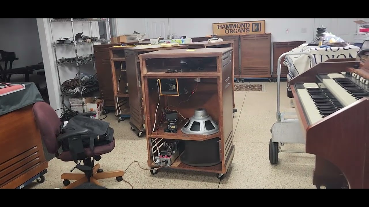 Sound Check #2 Of A Freshly Rebuilt Leslie Speaker System For Our