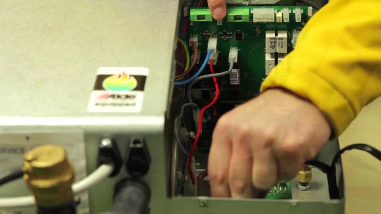 How to replace the PCB Alde 3010 EU Spec YouTube