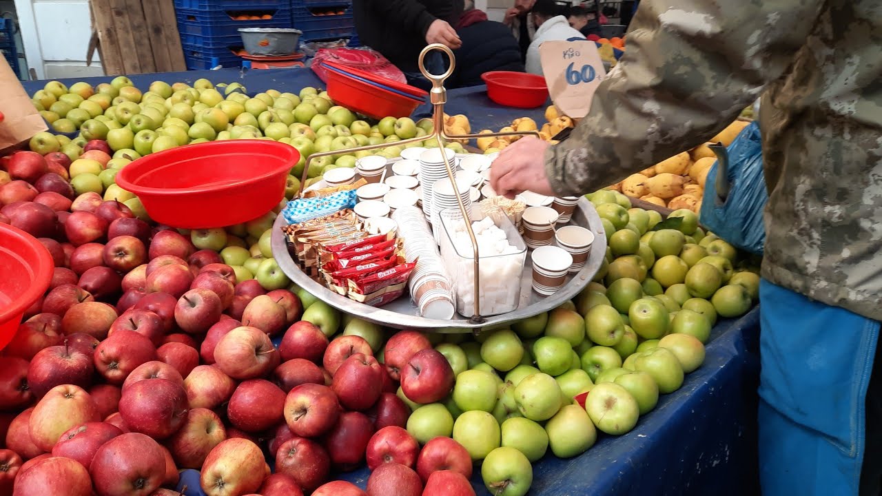 أكبر سوق شعبى بأسطنبول🇹🇷أسعار من نار فى السوق التركى🇹🇷بعد غياب تعالوا نشوف الاسعار 💥