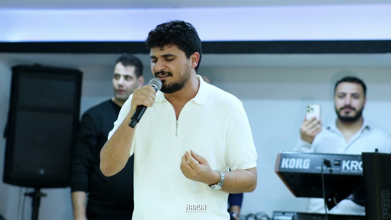 Welat Zan    Axi Lilo  Dengbej  (  Canlı Performans  )