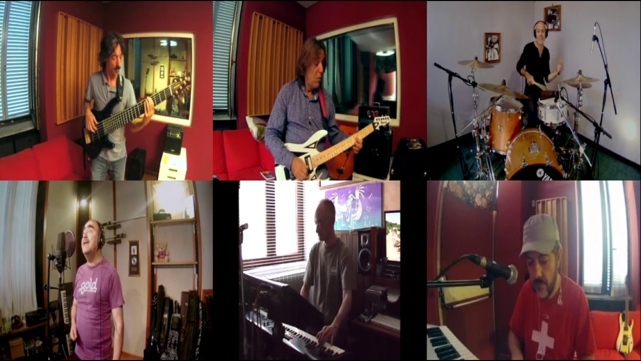 Elio e le Storie Tese suonano 