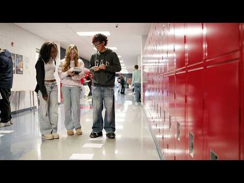 Walking Through Writing a Compelling Essay thumbnail