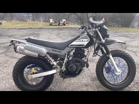 Yamaha TW e3b хаки