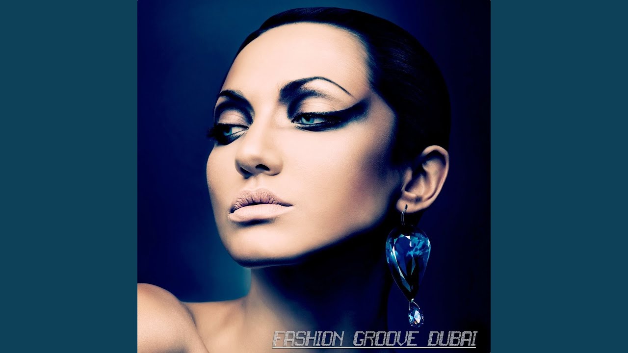 Sleduj Is it Friday Yet (J & J Grand Mix) na YouTube
