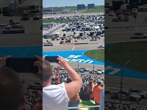 Start of Advent Health 400 #nascar