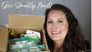Epic Smelly Mail Package // So Many Dua Decants