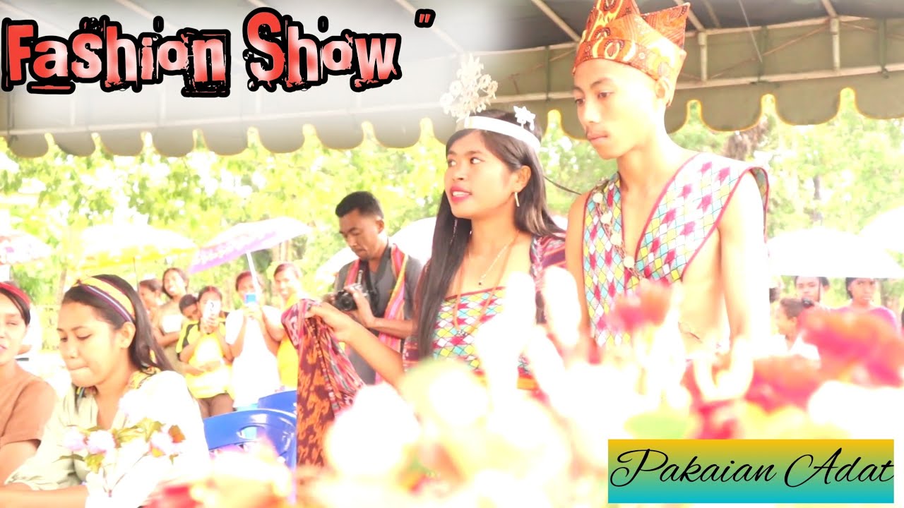 Fashion Show Busana Adat INSANA Terbaik