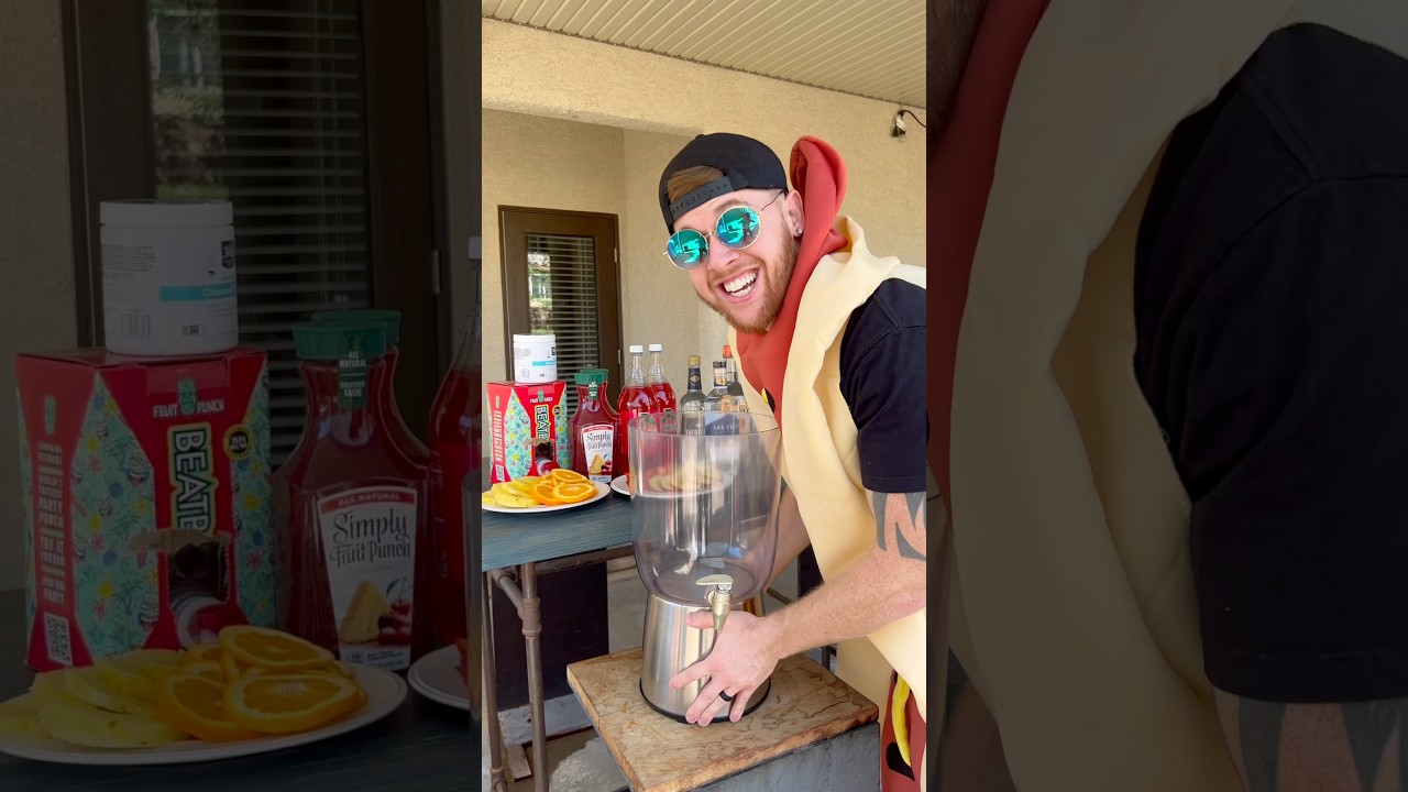 Halloween Fruit Punch Jungle Juice !👻🍷