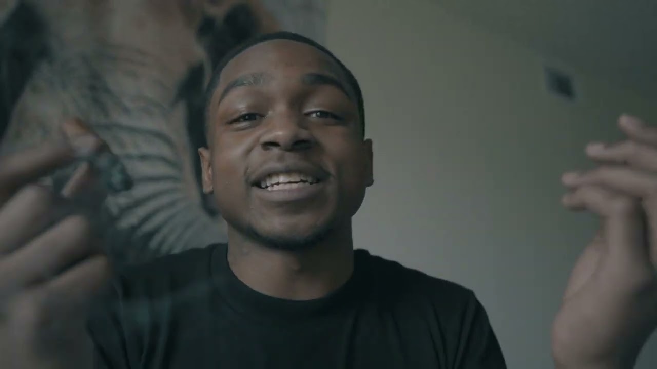 Watch GenoNumbaNine "Im Back" | Shot by @TSIMSFILMS on YouTube Watch GenoNumbaNine "Im Back" | Shot by @TSIMSFILMS on YouTube