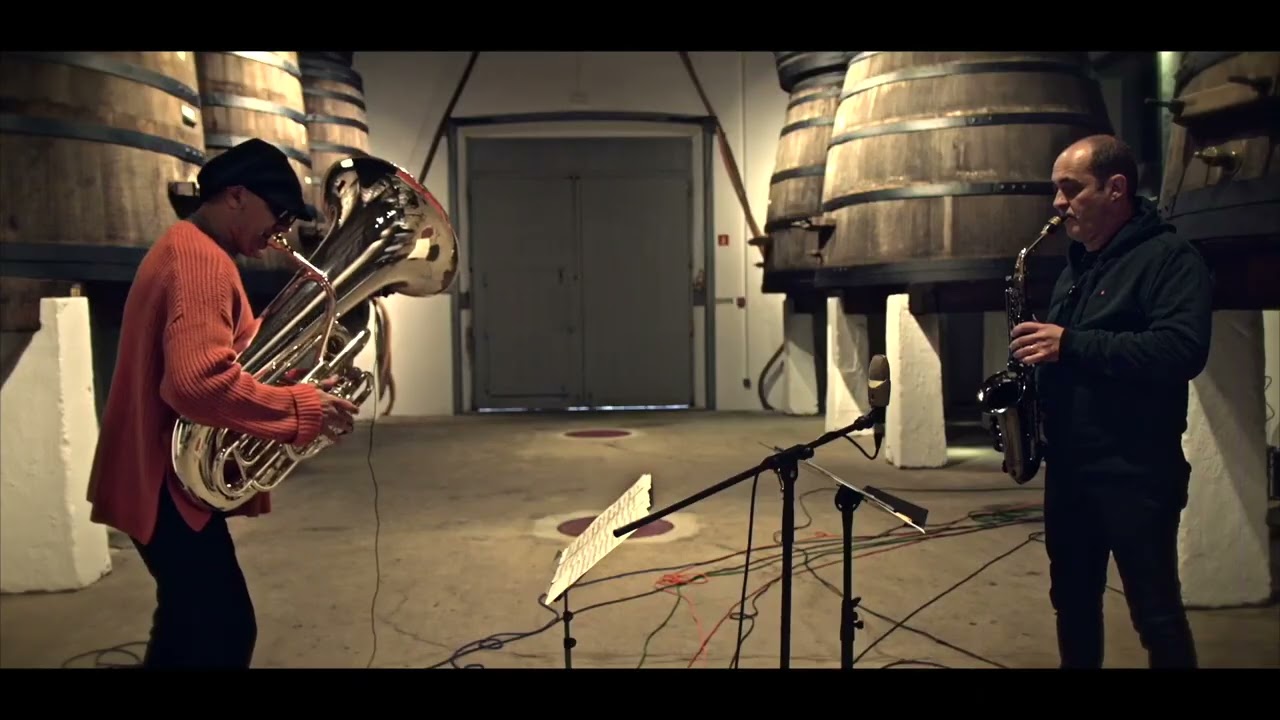 TUBAX DUO plays BATIBOPO  by Xavier Denis