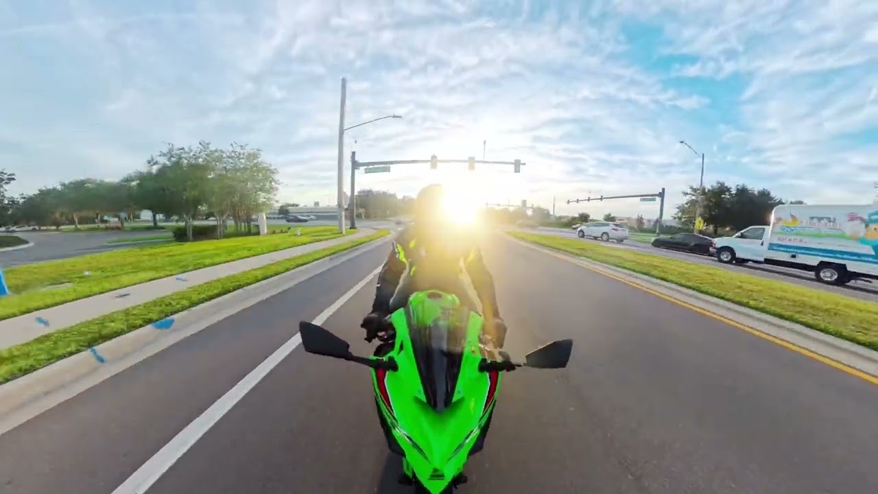 Ninja ZX-4RR: The Most Insane Motorcycle Engine Sound