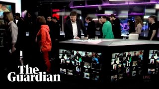 'No to war': Russian TV staff walk off set after final broadcast