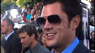 Johnny Knoxville at the 'Men In Black II' Premiere