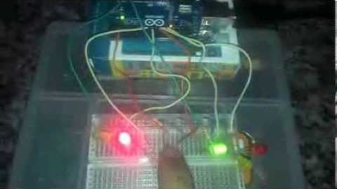 Semaforo interativo com arduino