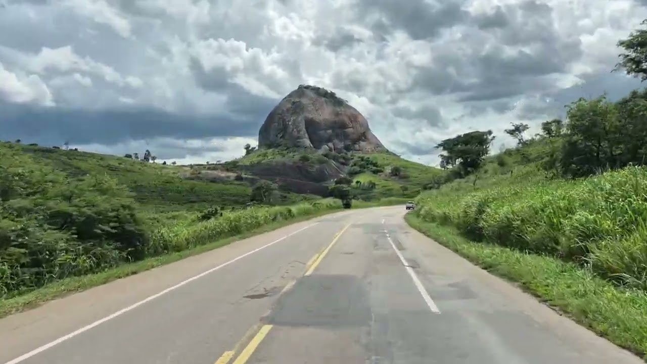 EP 105/26. Férias 037. Região de Pedra Azul,  Vale do Jequitinhonha,  BR 116.
