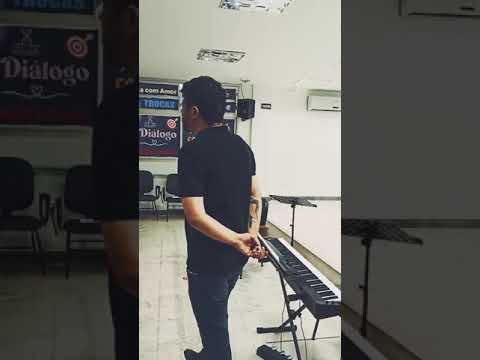 Algazarra Coral recebe Bruno Caliman