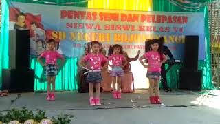 Hello dangdut versi anak, acara perpisahan kelas enam sd bojong nangka 2017-2018 Tangerang