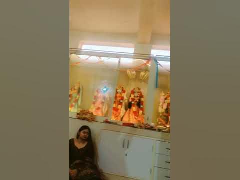 shyama holi khelan