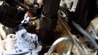 Renault M9R Injector removel