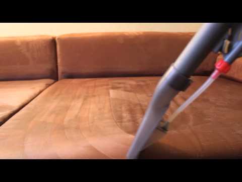 reinigung-einer-microfaser-couch-durch-sprühextraktion