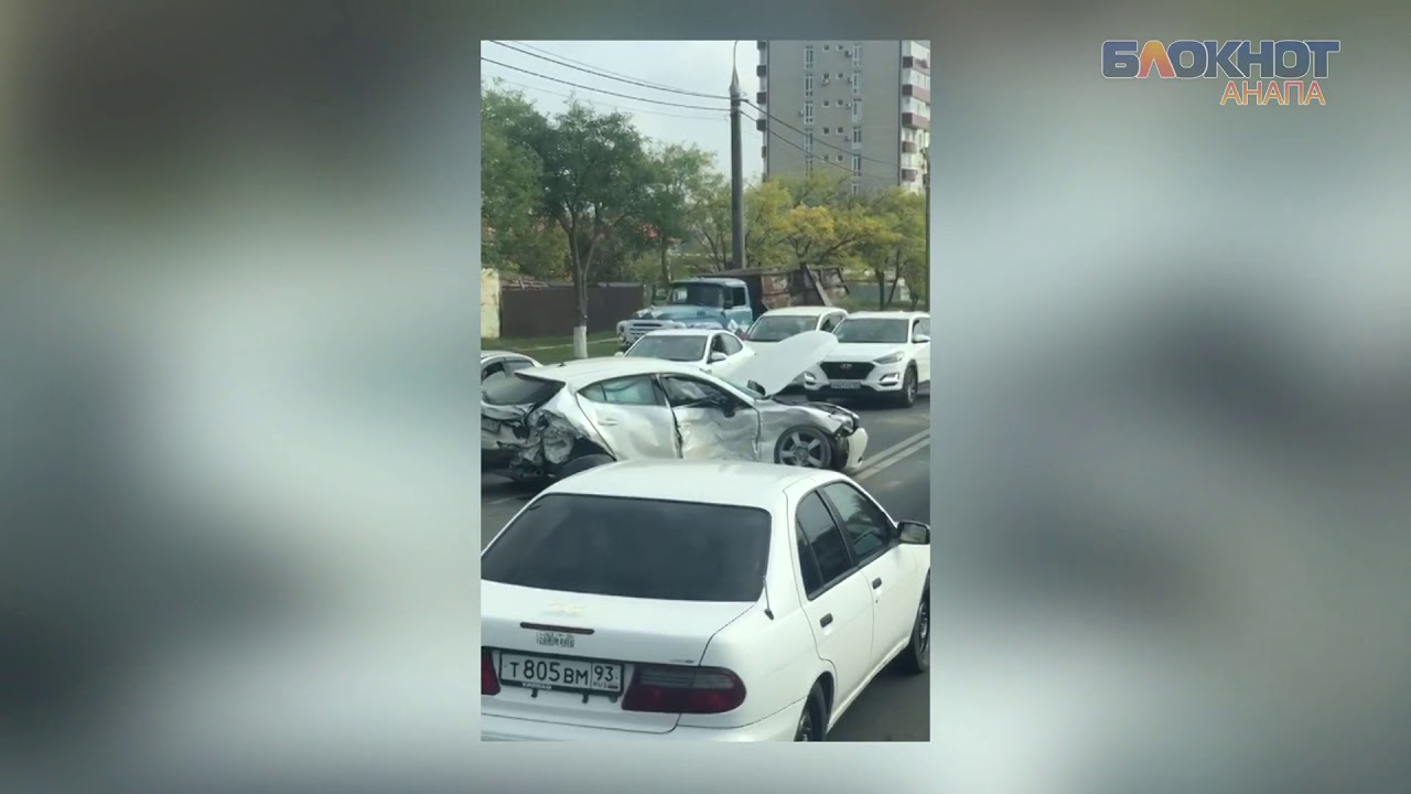 Ниссан на симферопольском шоссе