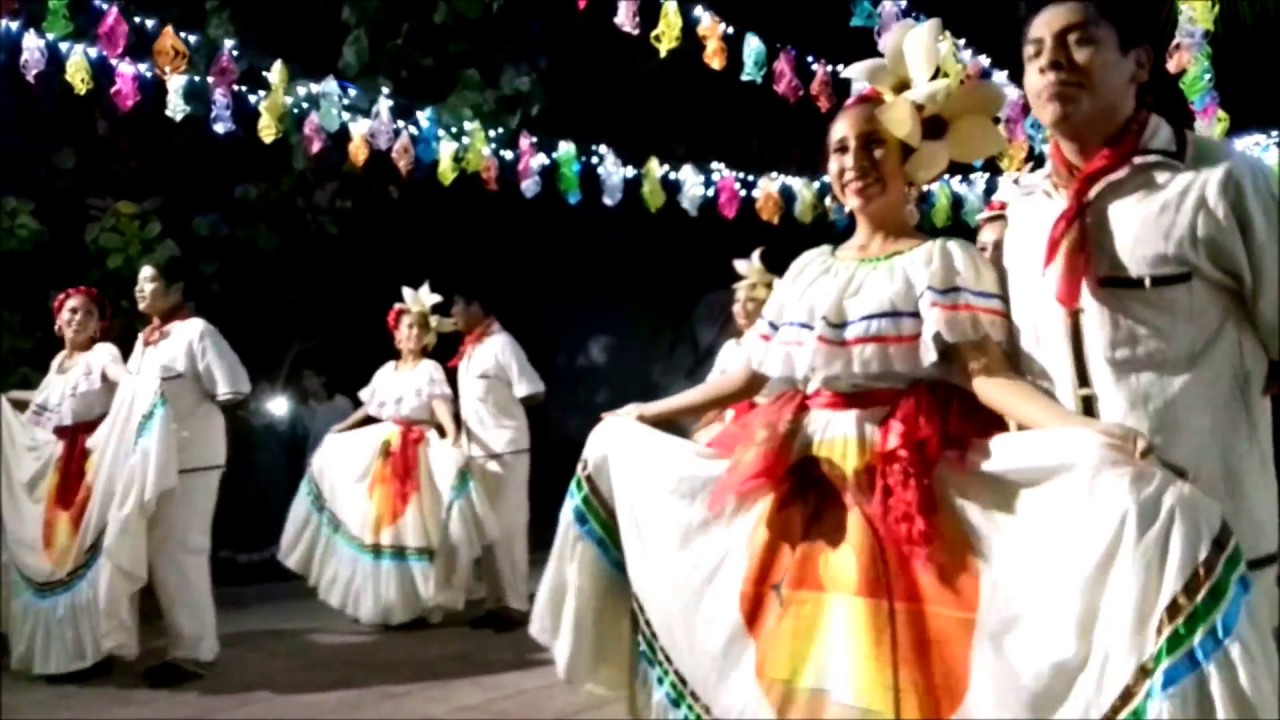 Costumbres Y Tradiciones De Costa Grande