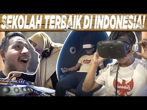 SkinnyIndonesian24 | School Tour Episode 1 Part 1 | SMK Raden Umar Said Kudus | SkinnyIndonesian24