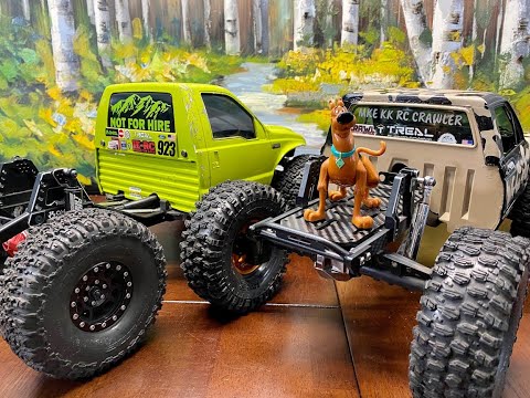 Axial SCX10 II with Axial SCX10 III Portal Axle Toyota Mojave II Hard Body Half Cab Crawler Build