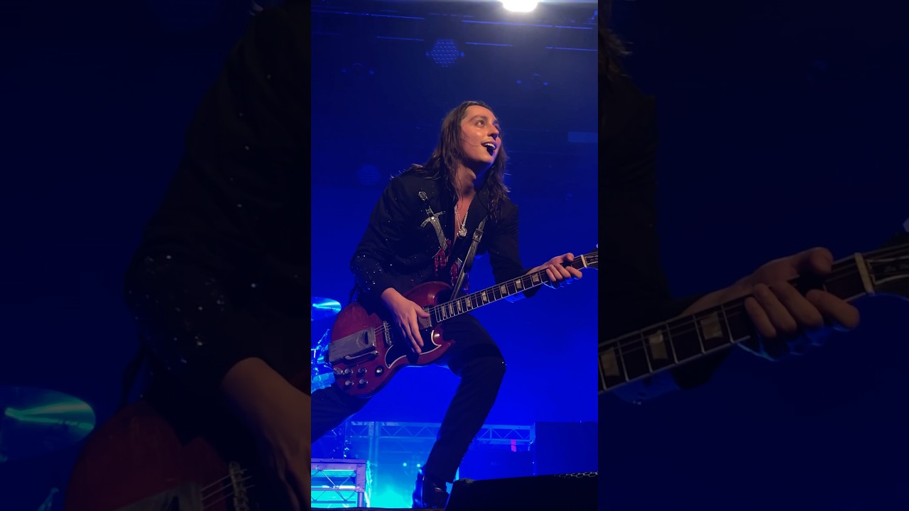 Jake Kiszka interacting with the crowd in Brisbane at The Fortitude Music Hall on 21/08/24