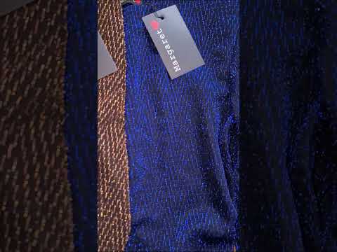 Облягаюча красива весняна сукня міні з люрексом з візерунком "ялиночкою", видео 1