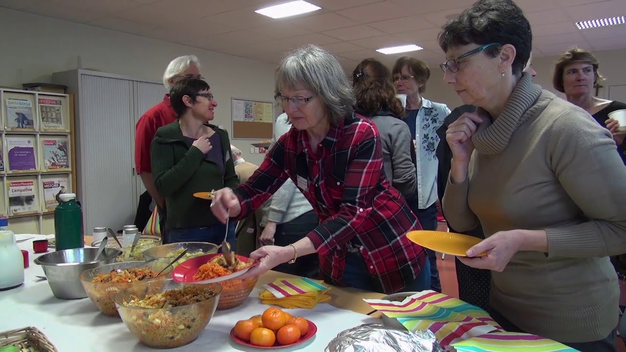 Entreprendre en ESS Lycée Jeanne d'Arc, Sainte Adresse YouTube