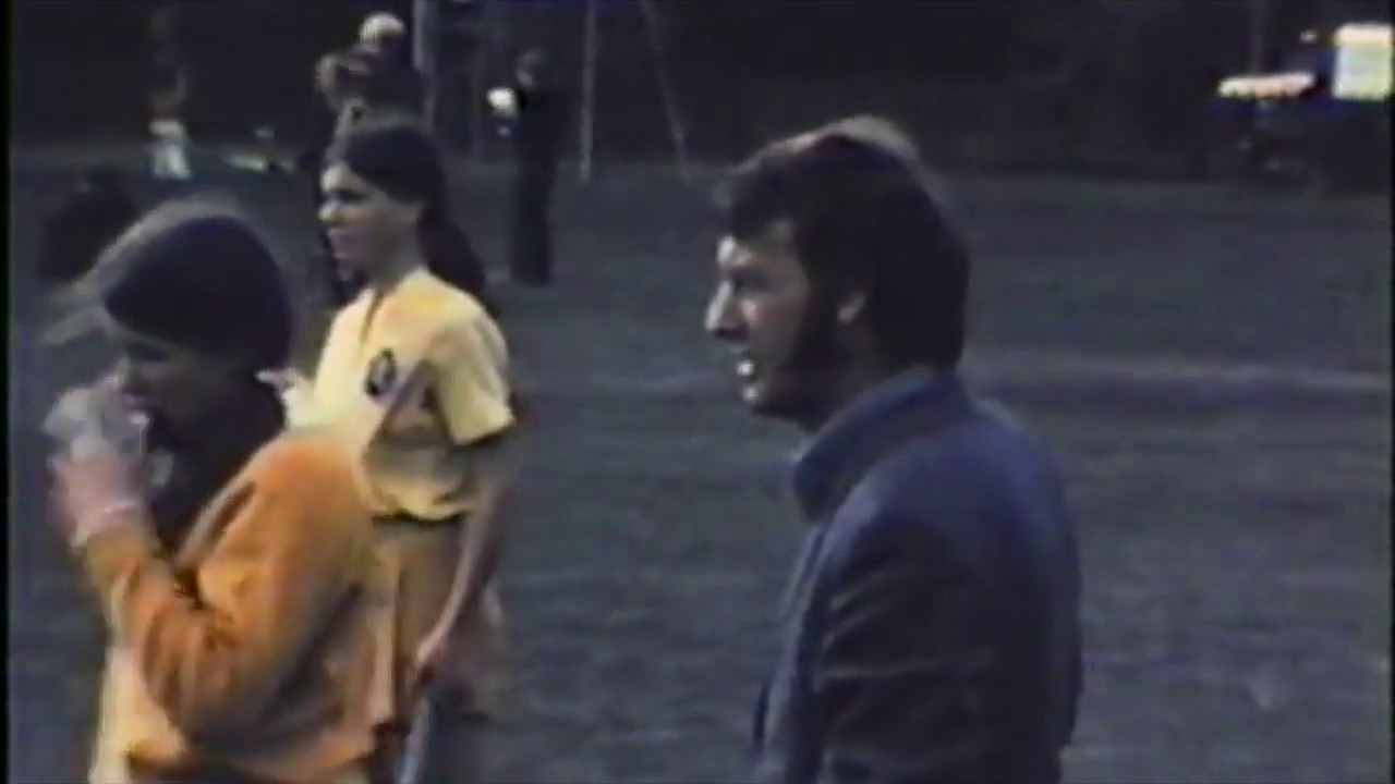 The Uncas - Small Town Fever