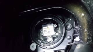 2015-2017 Chrysler 200 HID Headlight Bulb Change