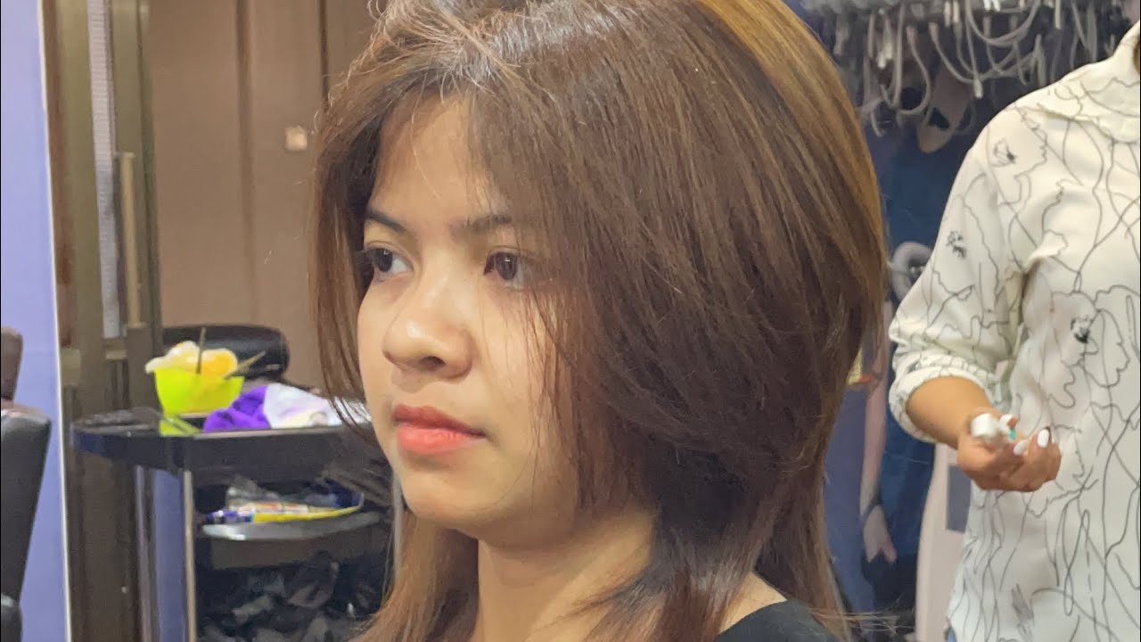 နှစ်ထပ်ပုံ ညှပ်ပြီးကာလာလေးဆိုး