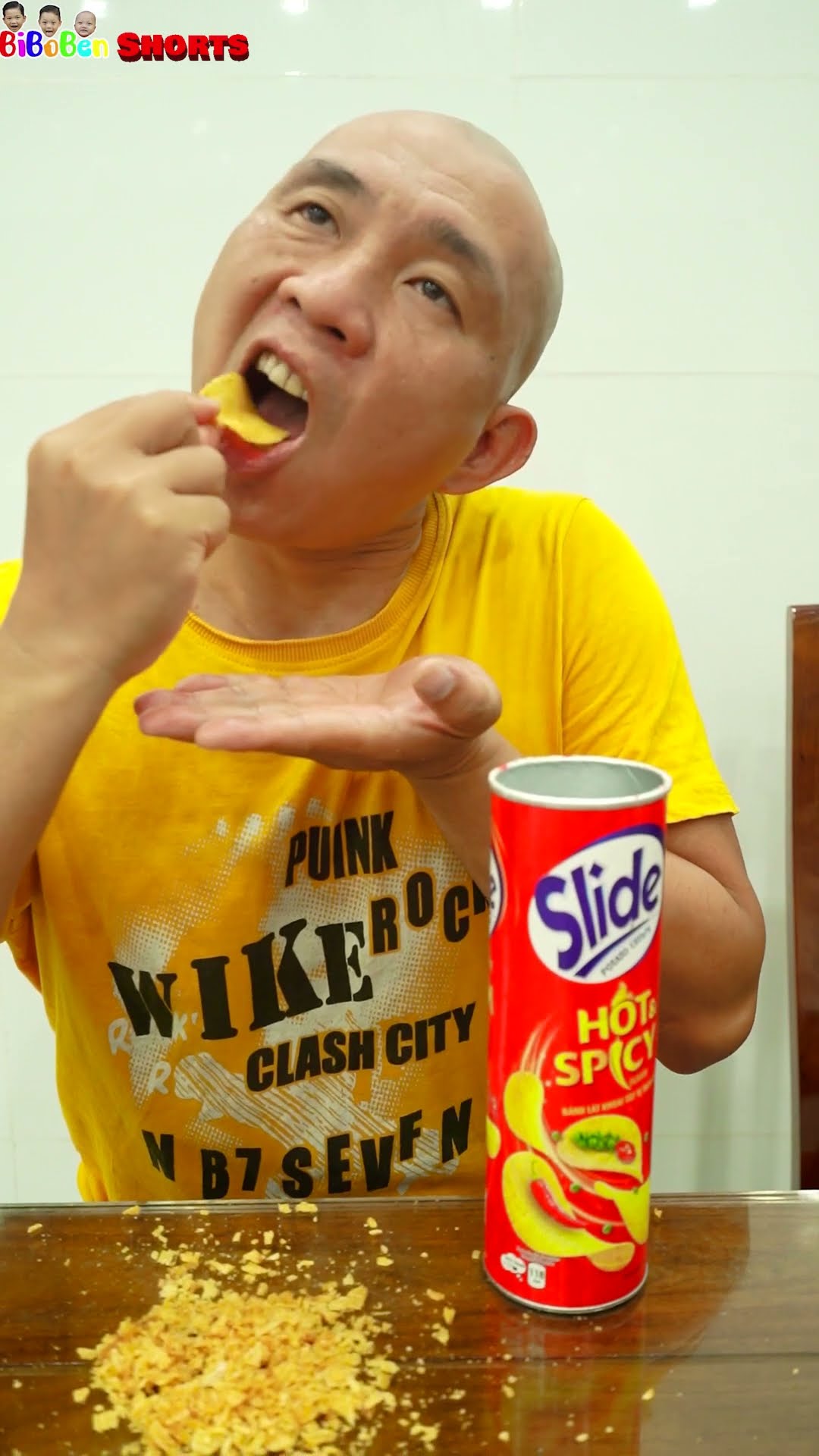 Funny video | Wife SMACKS husband for Making a Mess with Pringles! ?#funny #shorts