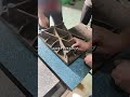 落ち葉が街を止める瞬間
