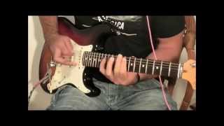 Licks blues na prática - improvisação
Confira um pequeno trecho do que você vai aprender no curso Segredos da Improvisação - versão guitarra.
Para mais detalhes, acesse:
http://www.descomplicandoamusica.com/segredos-da-improvisacao-para-violao-e-guitarra/
Durante o curso, serão ensinados exercícios específicos e organizados com o objetivo de fazer você praticar a improvisação e visualizar o instrumento como um mar de possibilidades. Disponibilizamos backing tracks para você treinar e desenvolver aos poucos sua improvisação, não apenas no blues, mas em muitos outros estilos musicais. Confira no link acima os detalhes do curso. Veja também nosso vídeo de apresentação: https://www.youtube.com/watch?v=M3PujKrgou4 Licks blues na prática - improvisação