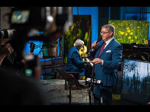 Maestro Raimonda Paula gaitas Radio orķestrī; pirmais štata dziedātājs Žoržs Siksna